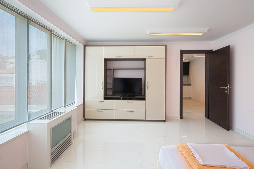 Nadezda Apartment