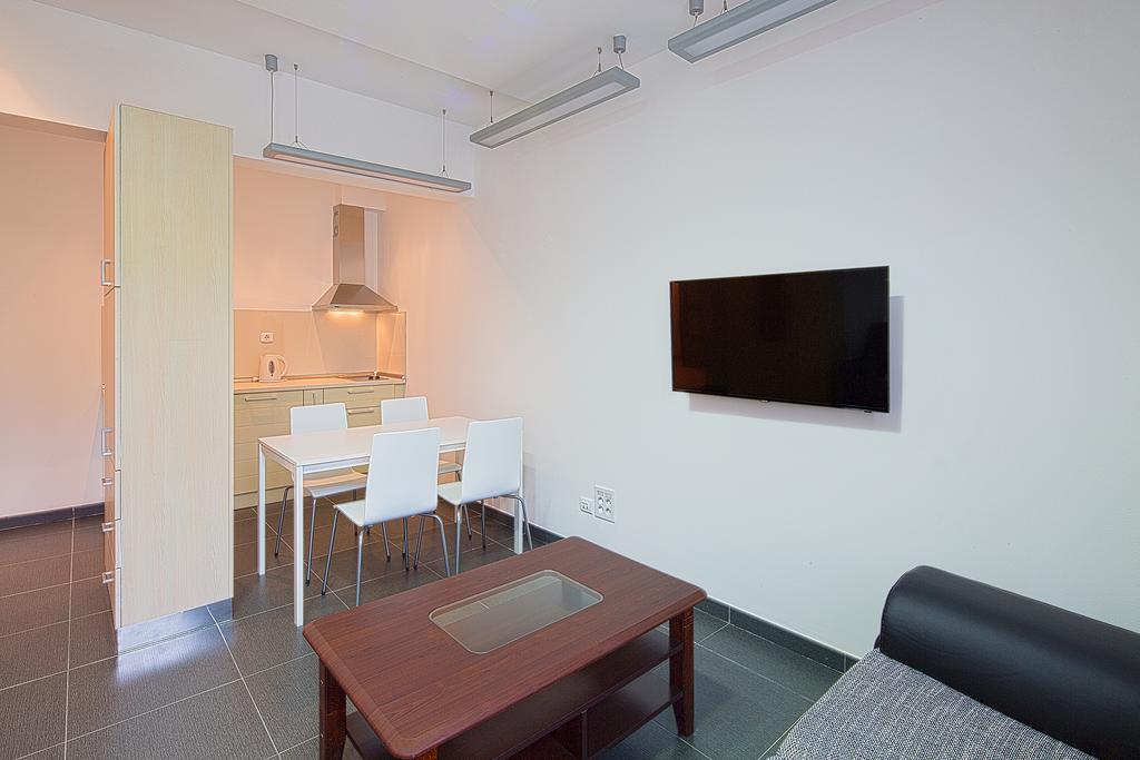 Nadezda Apartment *